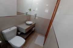 Master-Duplo-com-duas-camas-extras-benheiro-3